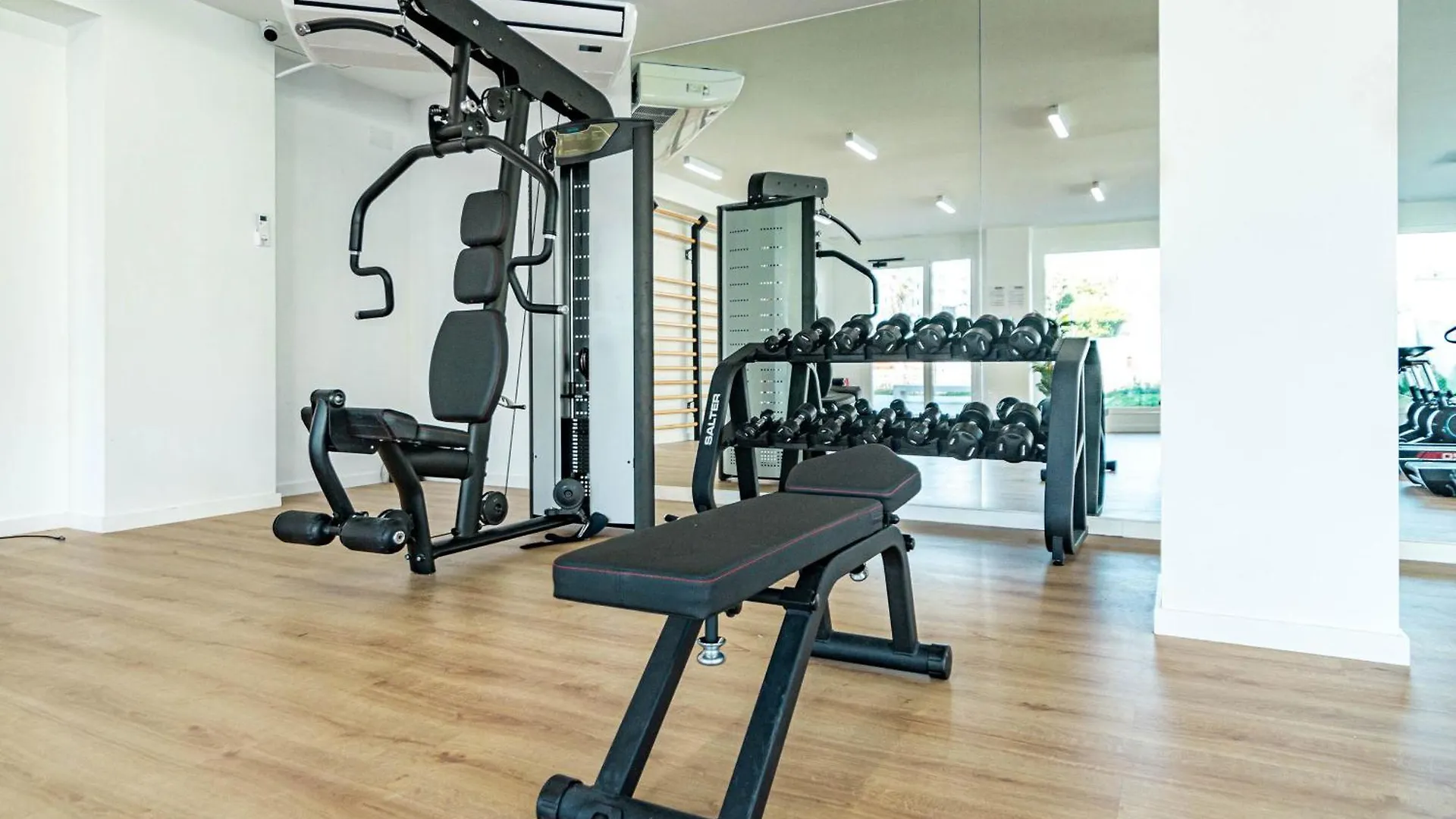Jg51B - 3 Bedroom Flat With Gym & Rooftop Pool Marbella