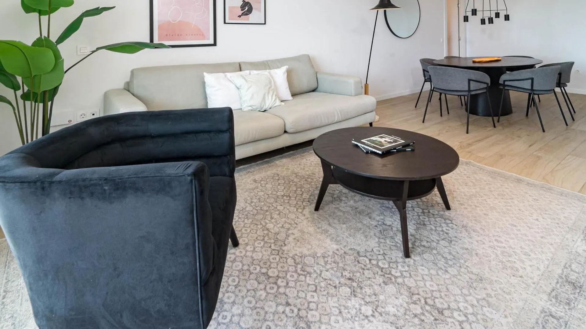 Apartment Jg51B - 3 Bedroom Flat With Gym & Rooftop Pool Marbella