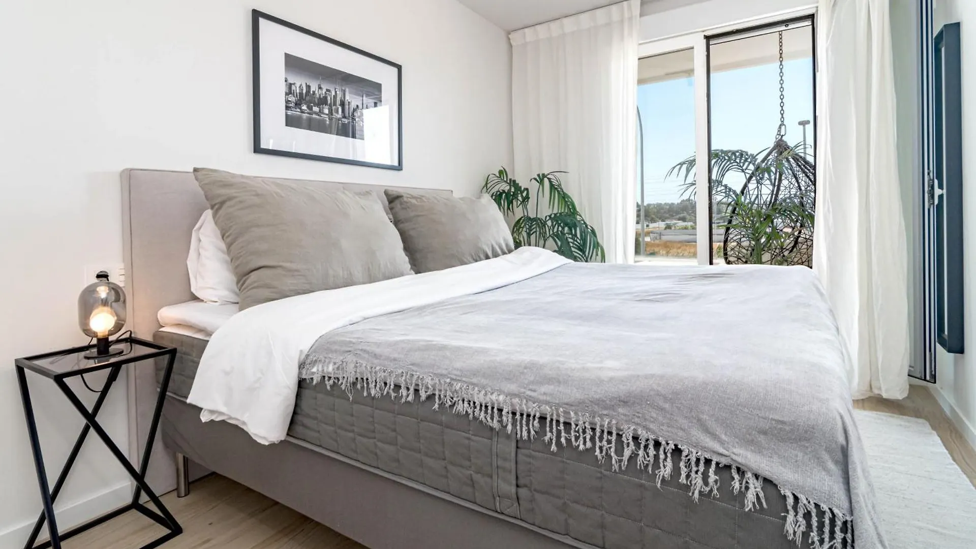 Jg51B - 3 Bedroom Flat With Gym & Rooftop Pool Marbella 0*,  Spain